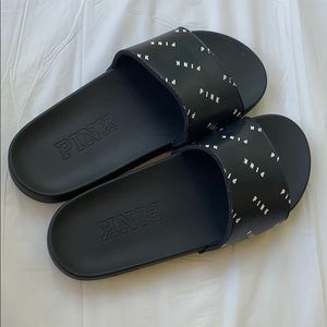 PINK slides (NWOT) (size: 8/9)